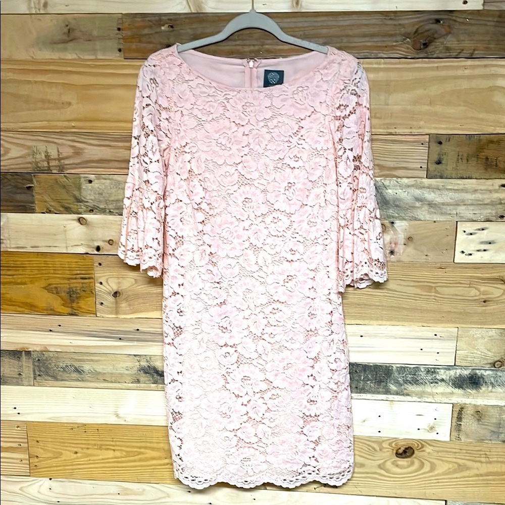 Vince Camuto size 6 Lacey Pink Sheath Midi Length Dress with Bell Sleeves